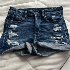 AMERICAN EAGLE SIZE 4 NEXT LEVEL STRETCH DENIM SHORTS